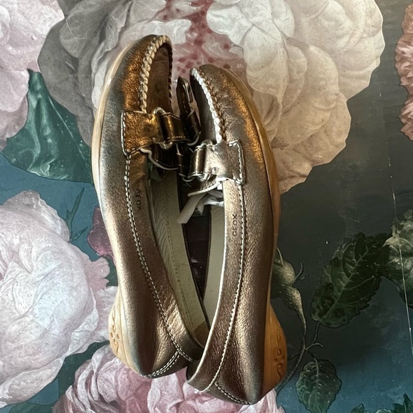 Geox Respira leather loafers (6.5) - Picture 3 of 9